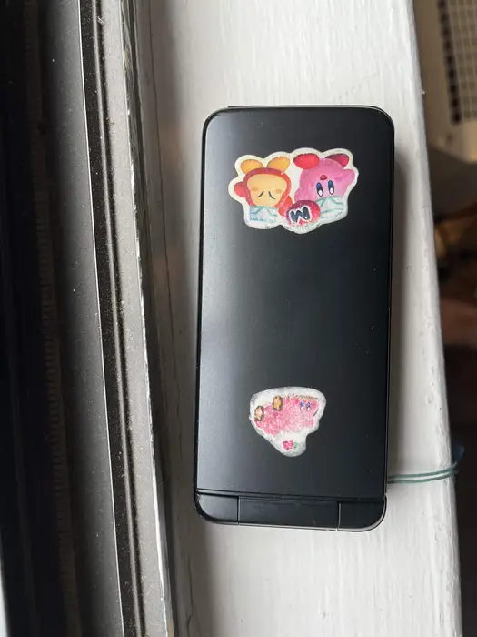 902kc-black-front-closed-picel.webp
